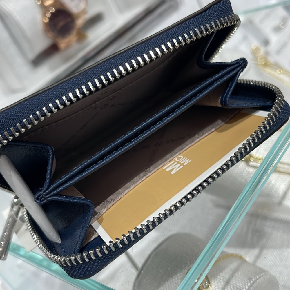 Michael Kors Navy Card Holder - Picture 9 of 16